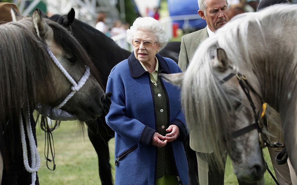 WINDSOR, ENGLAND - MAY 13:  Queen Elizabeth II attends Windsor Horse Show on May 12, 2011 in Windsor, England.  (Photo by Chris Jackson/Getty Images)