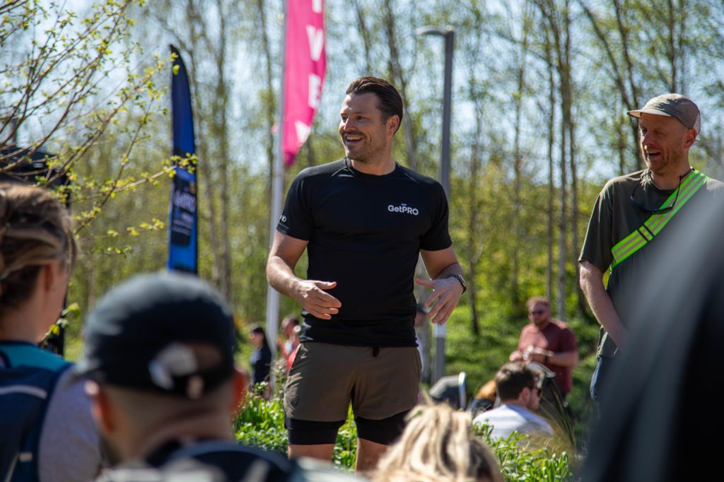 mark wright talking at run club 
