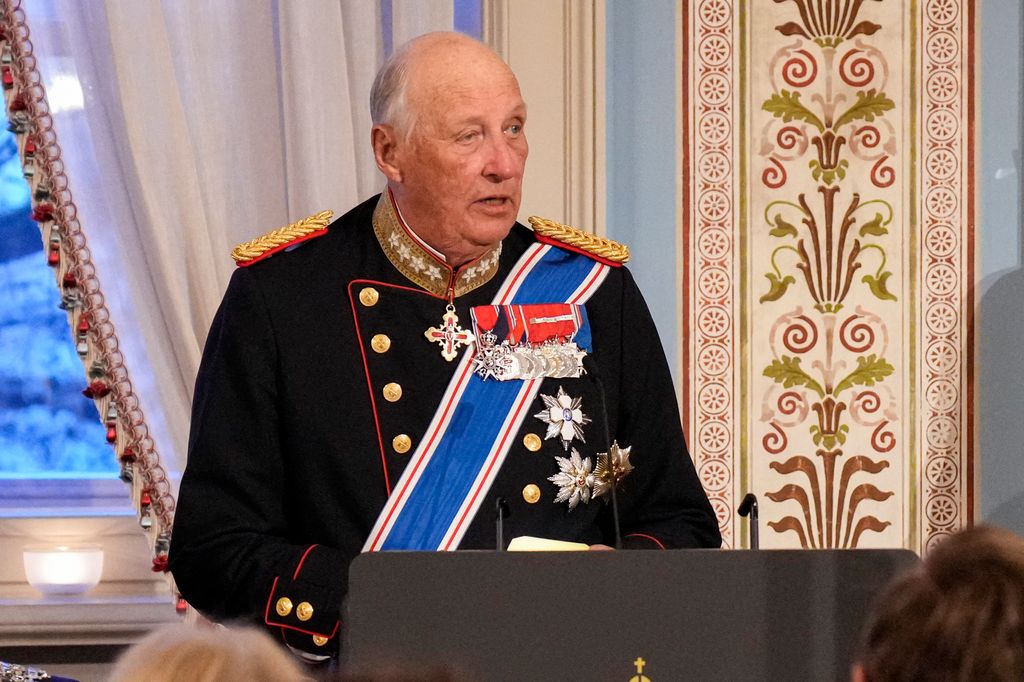 Norway's King Harald gives a speech at the gala dinner 
