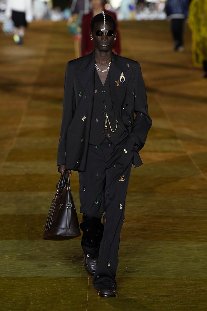 Rap Alert (Backup) on X: Gunna attends the fashion show for Louis Vuitton's  Spring/Summer 2022 collection.  / X