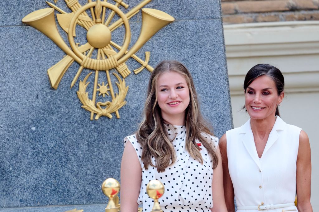 Leonor and Letizia at military academy