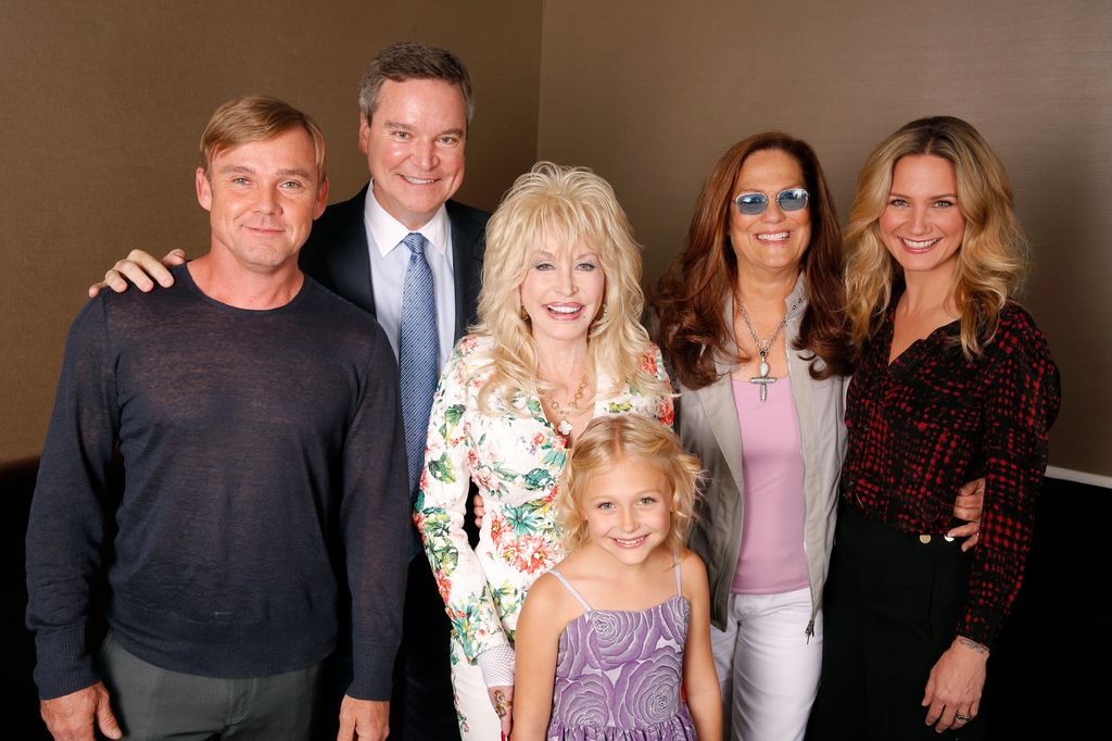 Sam Haskell Sr with Dolly Parton and cast of Dolly Parton's Coat of Many Colors