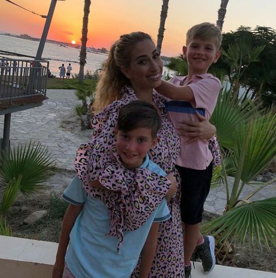 Stacey Solomon’s pink leopard print dress is one of the most gorgeous ...