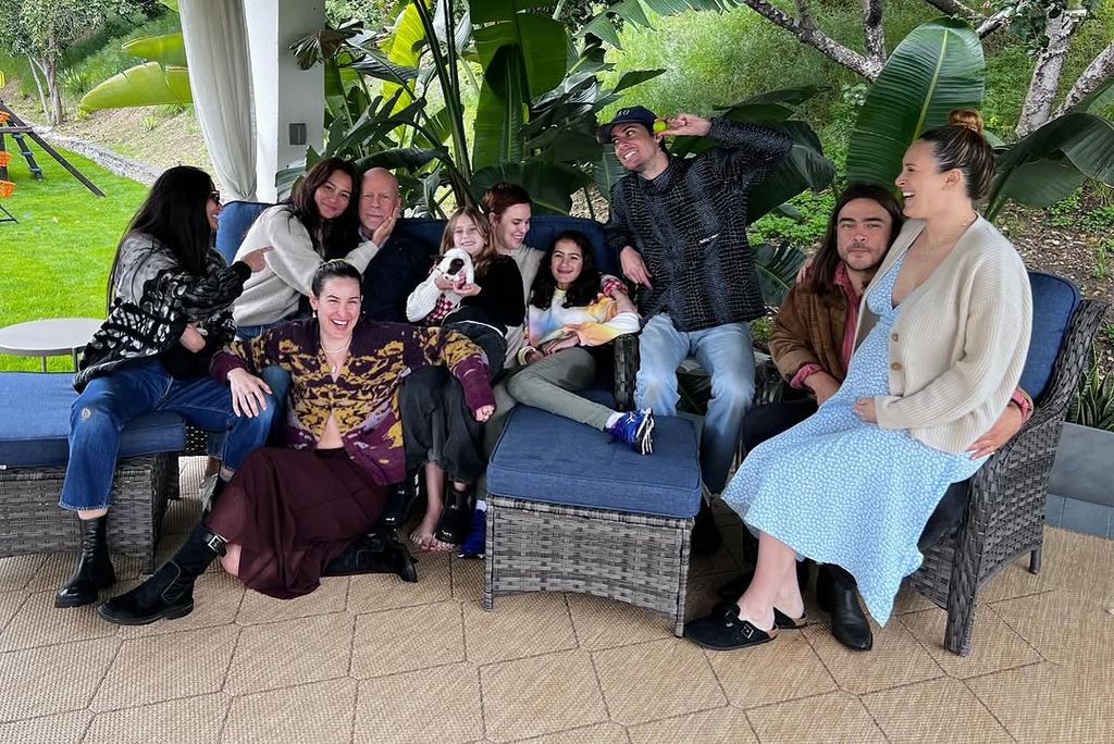 Demi Moore, Bruce Willis and Emma Heming Willis celebrate Thanksgiving with their family, shared on Instagram