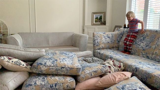 chris ramsey living room sofas
