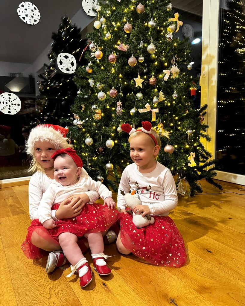 Aljaz Skorjanec and Janette Manrara's baby daughter Lyra with her cousins on Christmas Day 