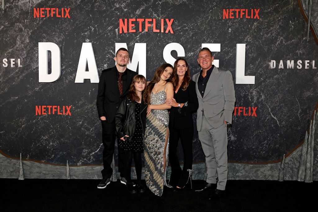 millie bobby brown and her family damsel premiere byc