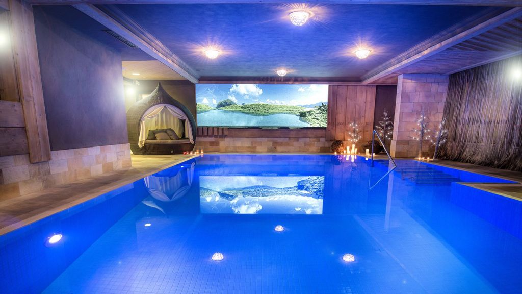 The swimming pool was fantastic