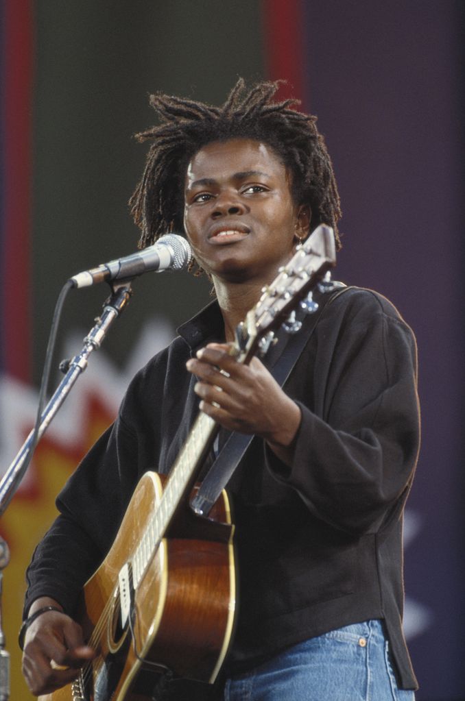 American singer-songwriter Tracy Chapman performing at a concert held to celebrate the release of African National Congress (ANC) leader Nelson Mandela from prison, Wembley Stadium, London, 16th April 1990.