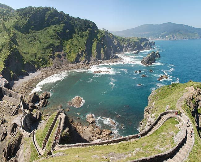 Game of Thrones' Dragonstone Island becomes tourist hotspot