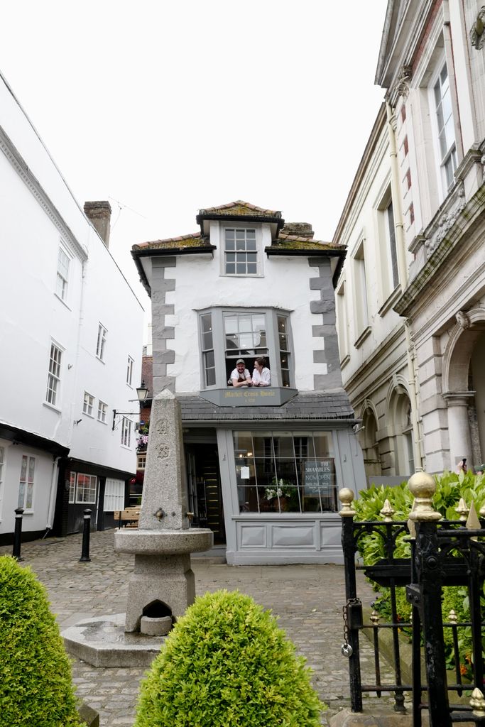 A photo of 'the crooked house' in Windsor
