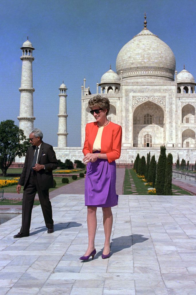 diana outside the Taj Mahal 