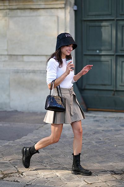 Pleated skirt bucket hat and boots