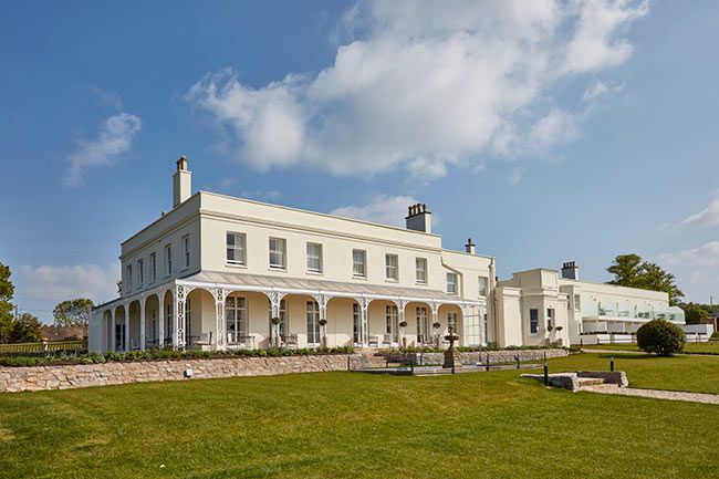 Lympstone Manor gardens
