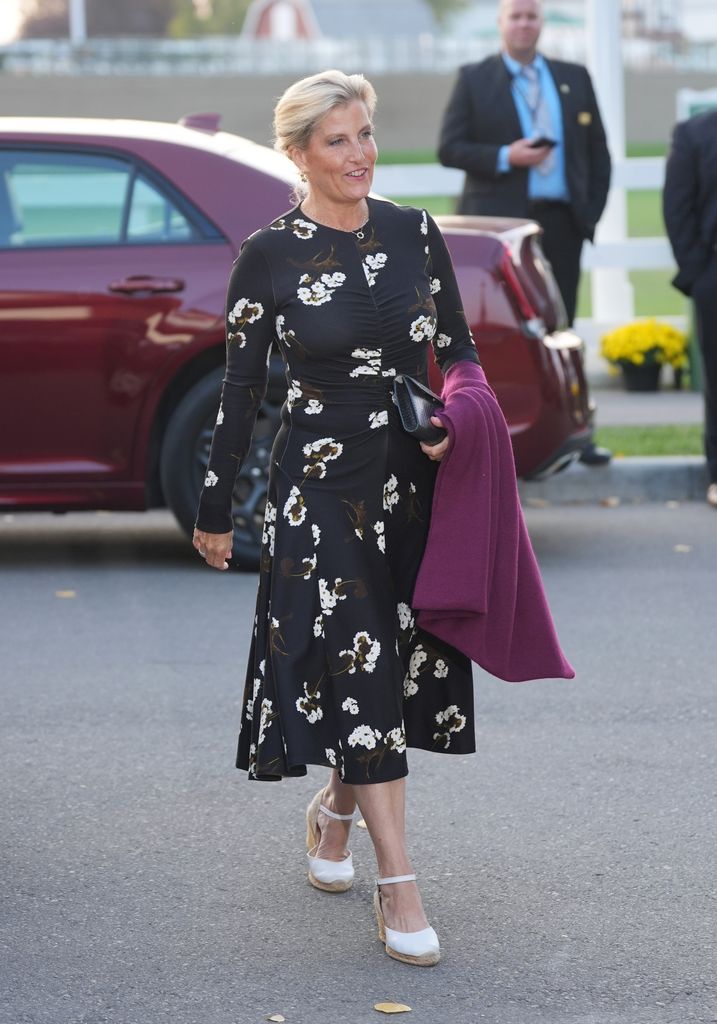 The Duchess of Edinburgh arriving in black and white floral dress