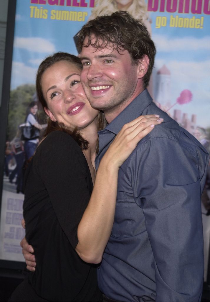 Actor Scott Foley and wife Jennifer Garner 