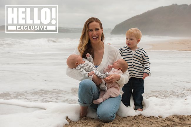 helen glover poses with twins and son