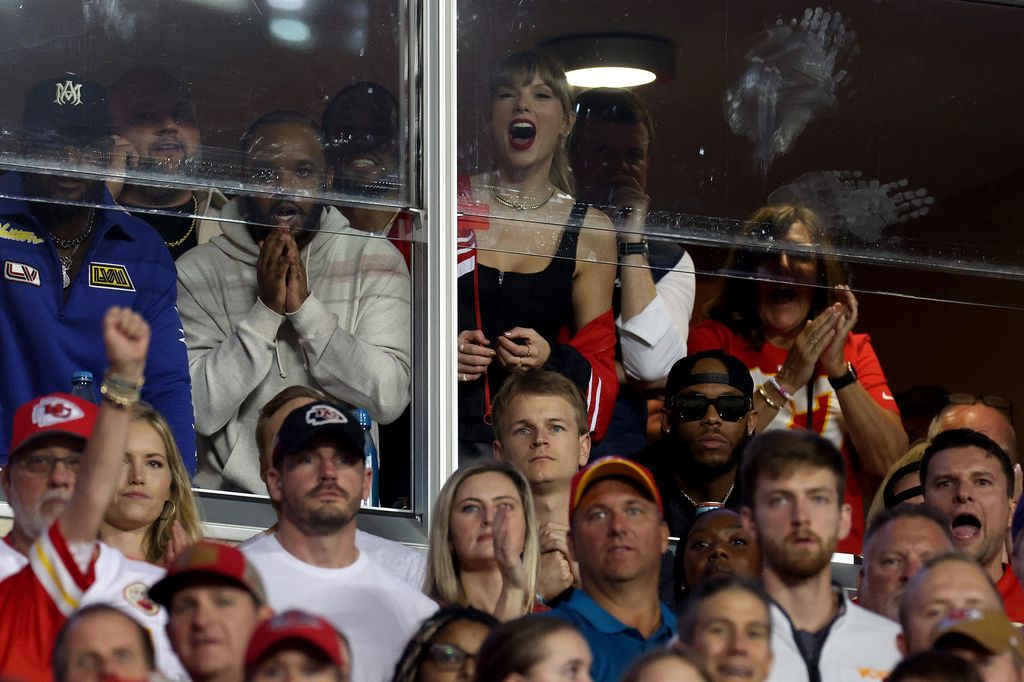Taylor Swift reacts on during the game 