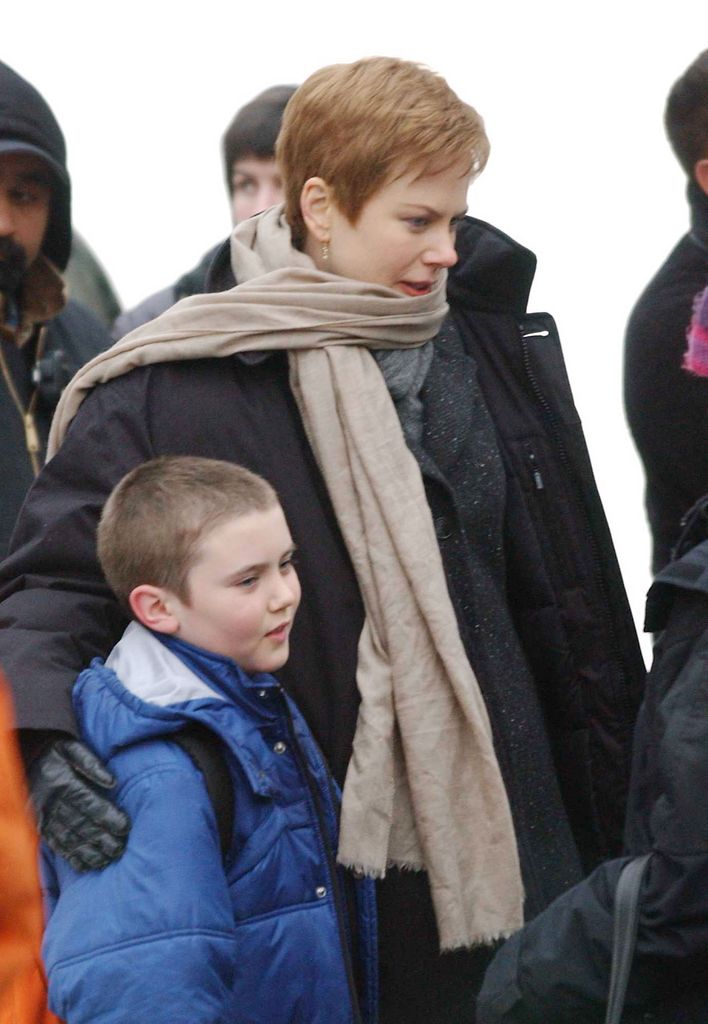 Nicole and Cameron on set of Birth