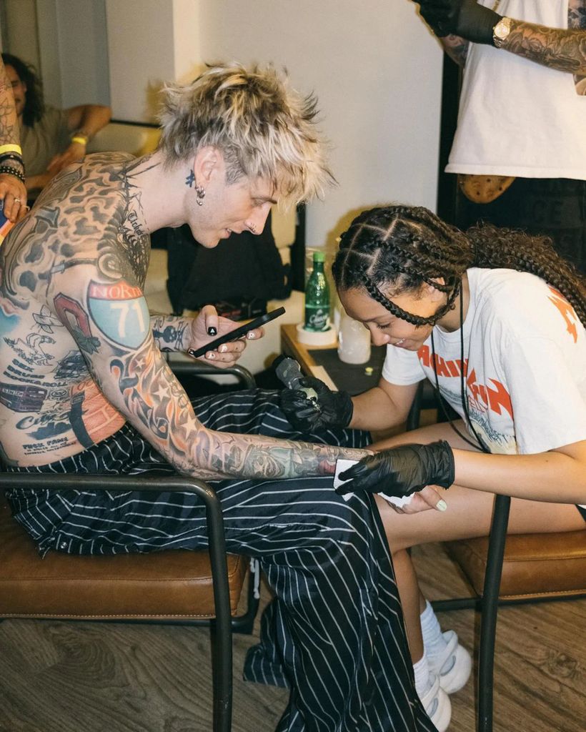 MGK's daughter Casie gives he dad a new tattoo