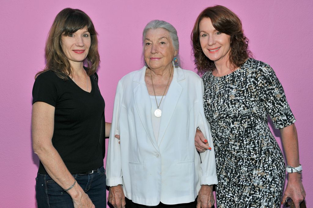 LOS ANGELES, CA - 30 AVRIL : Michelle, Pat et Delilah Loud assistent à l'exposition de photographies à Paul Smith LA le 30 avril 2015 à Los Angeles, Californie. (Photo de Donato Sardella/WireImage)