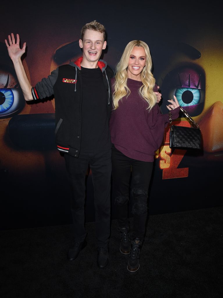 photo of jenny mccarthy and son evan on red carpet