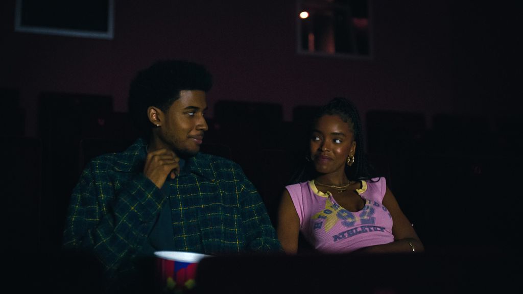 Michael Cooper Jr. as Justin Edwards and Lovie Simone as Keisha Clark in Episode 101 of Forever