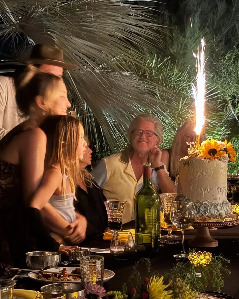 Goldie Hawn sat at Kate's birthday dinner table