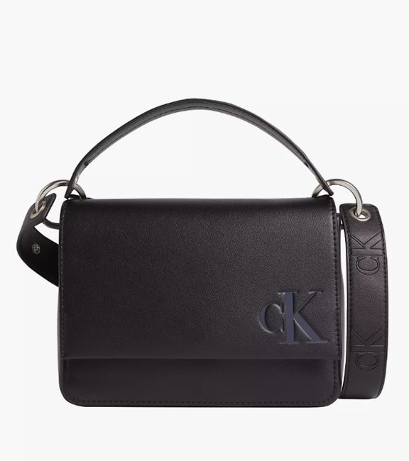 9 Calvin Klein gift ideas for Christmas 2022: From boxers to handbags ...