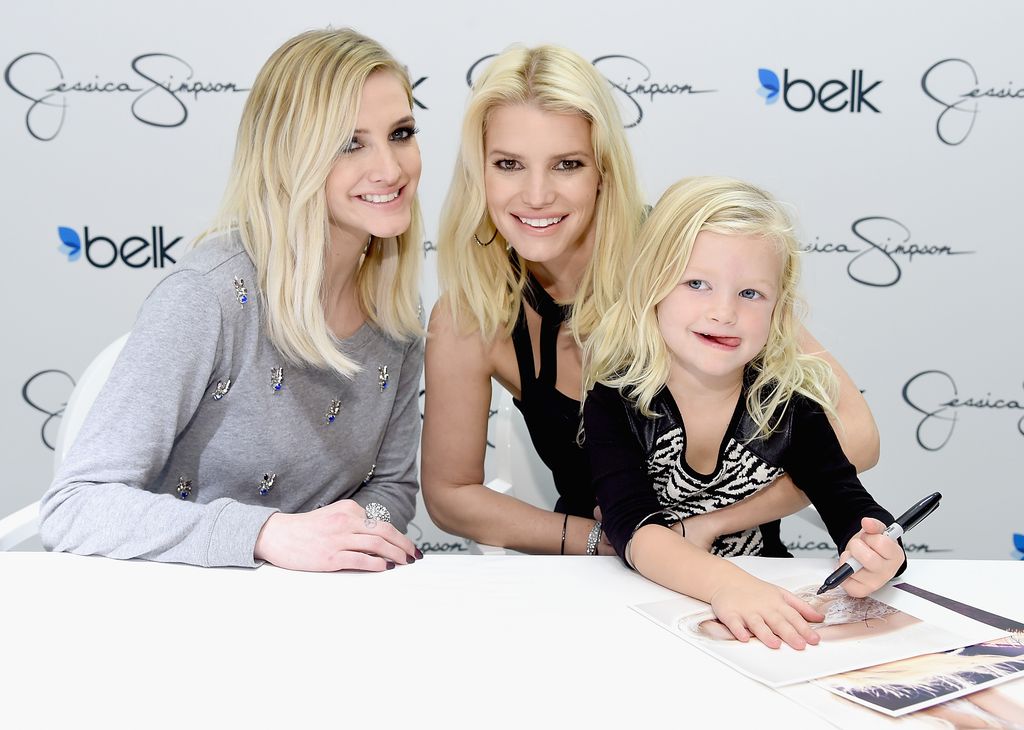 Ashlee Simpson Ross and Jessica Simpson in 2014