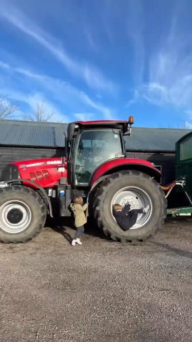 cat deeley sons tractor