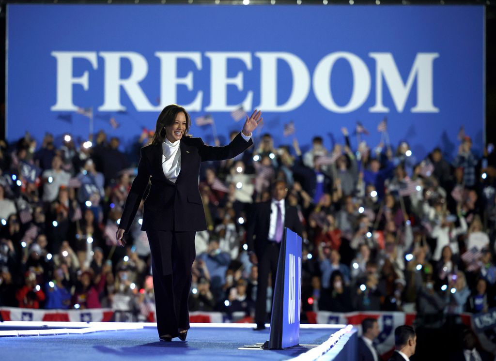 Democratic presidential nominee, U.S. Vice President Kamala Harris, arrives on stage for a campaign rally on the Ellipse on October 29, 2024 in Washington, DC. With one week remaining before Election Day, Harris delivered her "closing argument" speech where she outlined her plan to moved America forward and urged voters to "turn the page" on Republican presidential nominee, former U.S. President Donald Trump. (Photo by Kevin Dietsch/Getty Images)