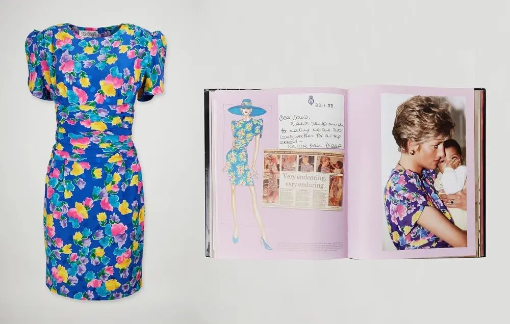 Itu "Merawat" Gaun dilengkapi dengan salinannya "Kemewahan Bellville Sassoon," yang mendokumentasikan desain, dan salinannya "Diana: Potret seorang putri" oleh Jayne Fincher, seorang fotografer kerajaan