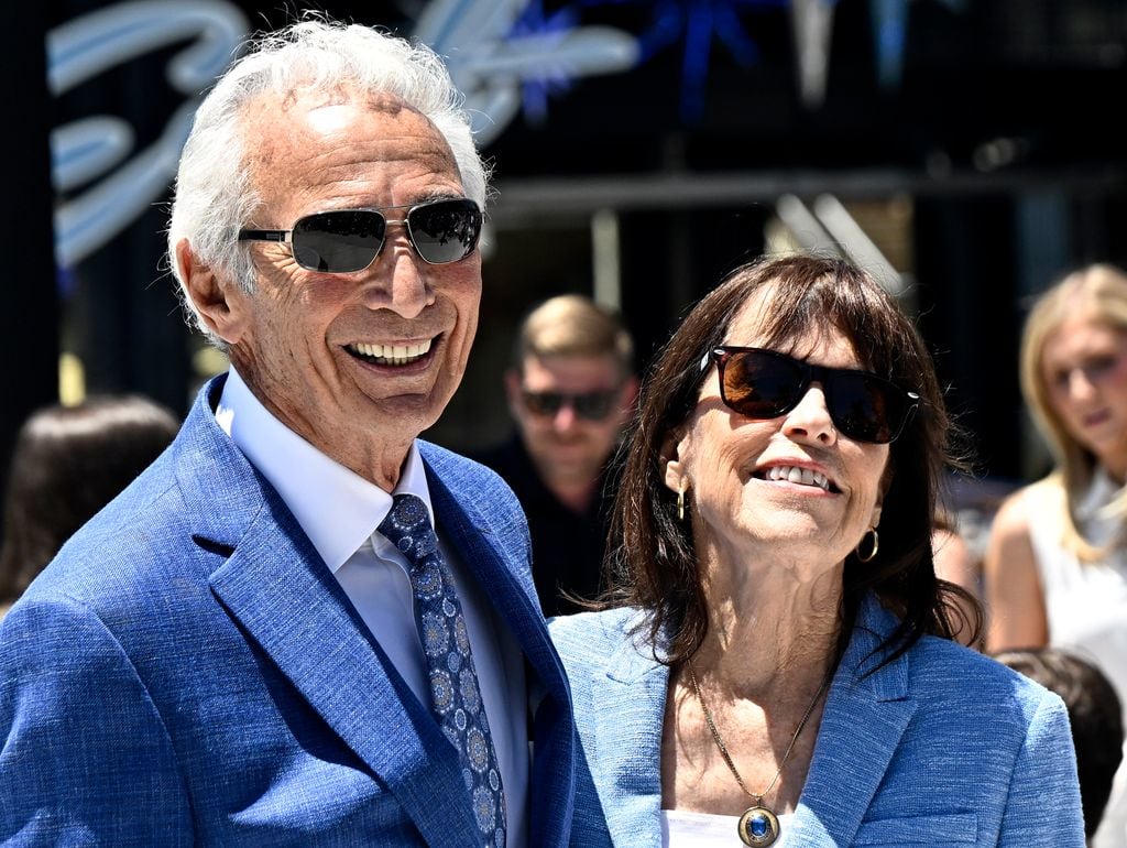 Sandy Koufax with his wife Jane Purucker Clarke as the Los Angeles Dodgers unveil the Sandy Koufax statue