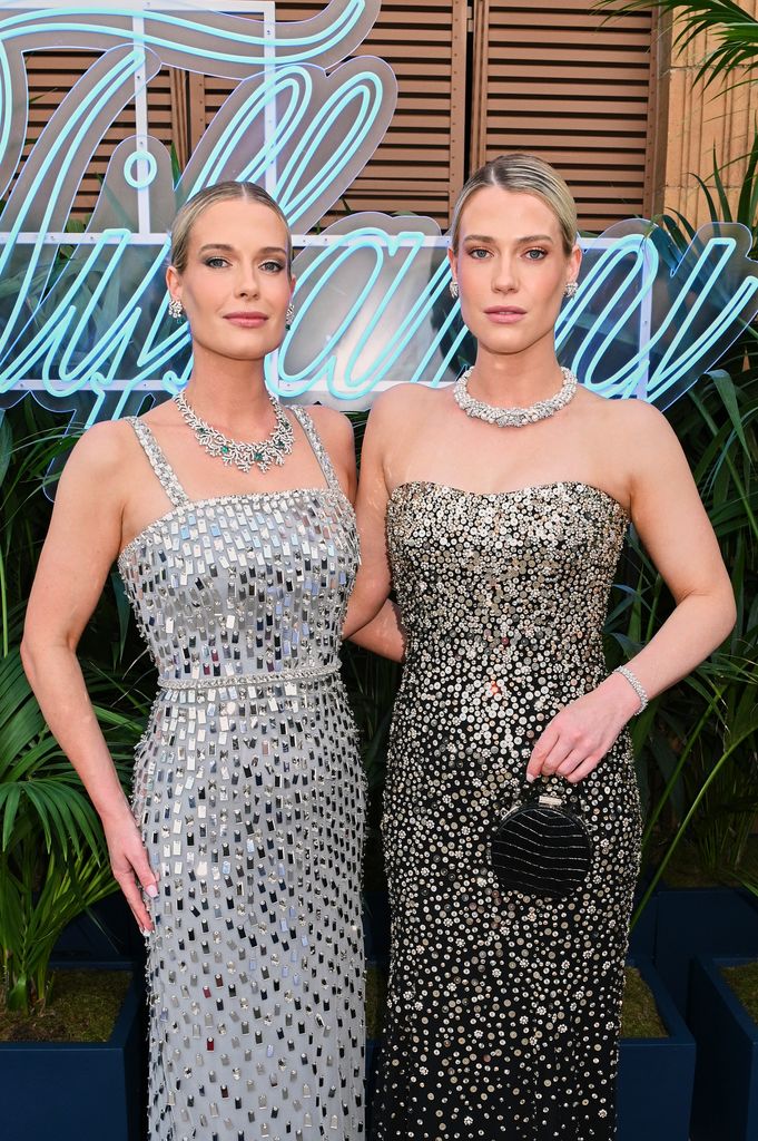 Lady Eliza Spencer dan Lady Amelia Spencer hadir saat Tiffany & Co. merayakan koleksi perhiasan Blue Book High di Harrods Helideck pada 25 Juni 2025 di London, Inggris.
