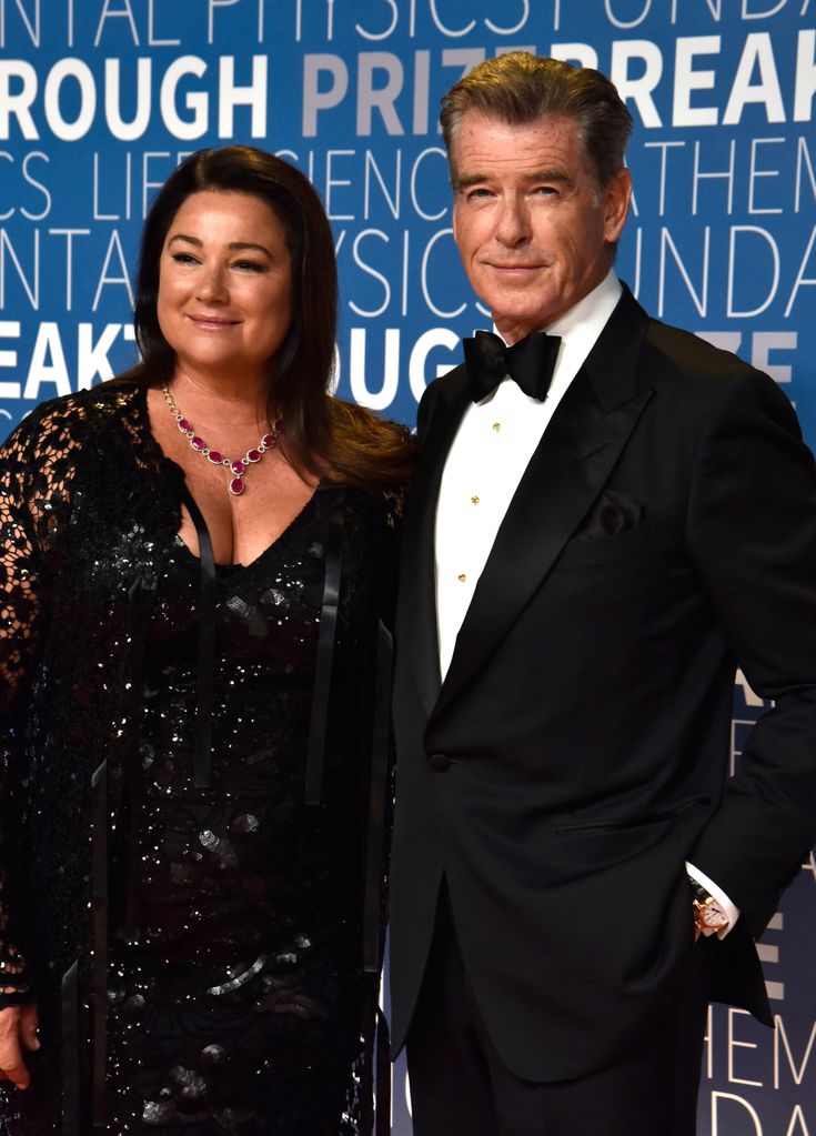 Keely Shaye Smith (L) and Pierce Brosnan attend the 2019 Breakthrough Prize at NASA Ames Research Center on November 4, 2018 in Mountain View, California.