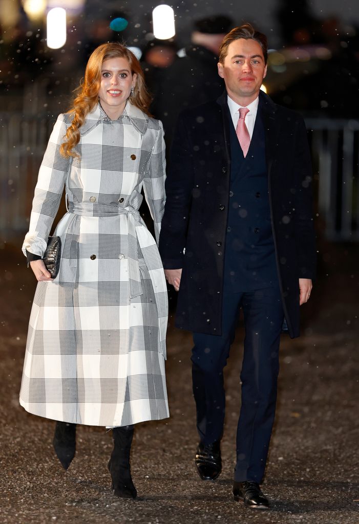 Princess Beatrice and Edoardo Mapelli Mozzi attend the 'Together at Christmas' Carol Service at Westminster Abbey on December 15, 2022 in London, England. Spearheaded by Catherine, Princess of Wales and supported by The Royal Foundation, this year's carol service is dedicated to Her late Majesty Queen Elizabeth II and the values she demonstrated throughout her life. 