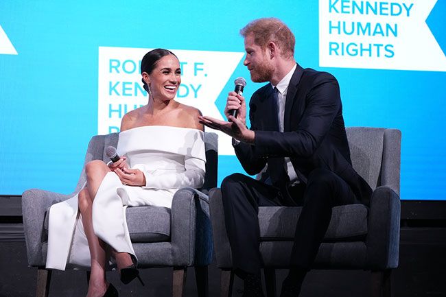 Meghan Markle and Prince Harry speak at Ripple of Hope Awards