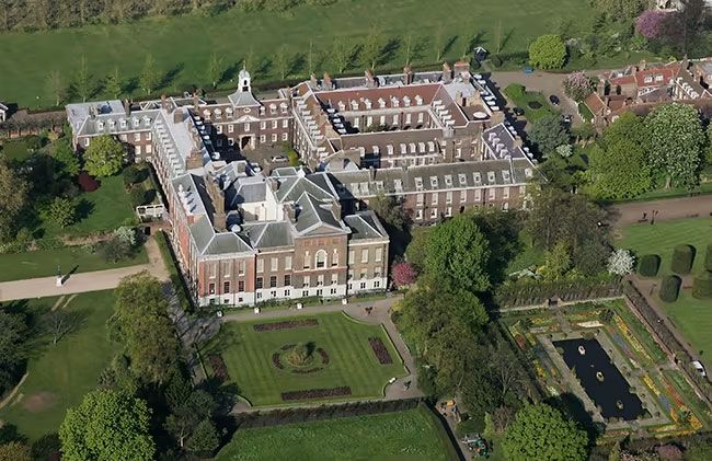 kensington palace aerial photo