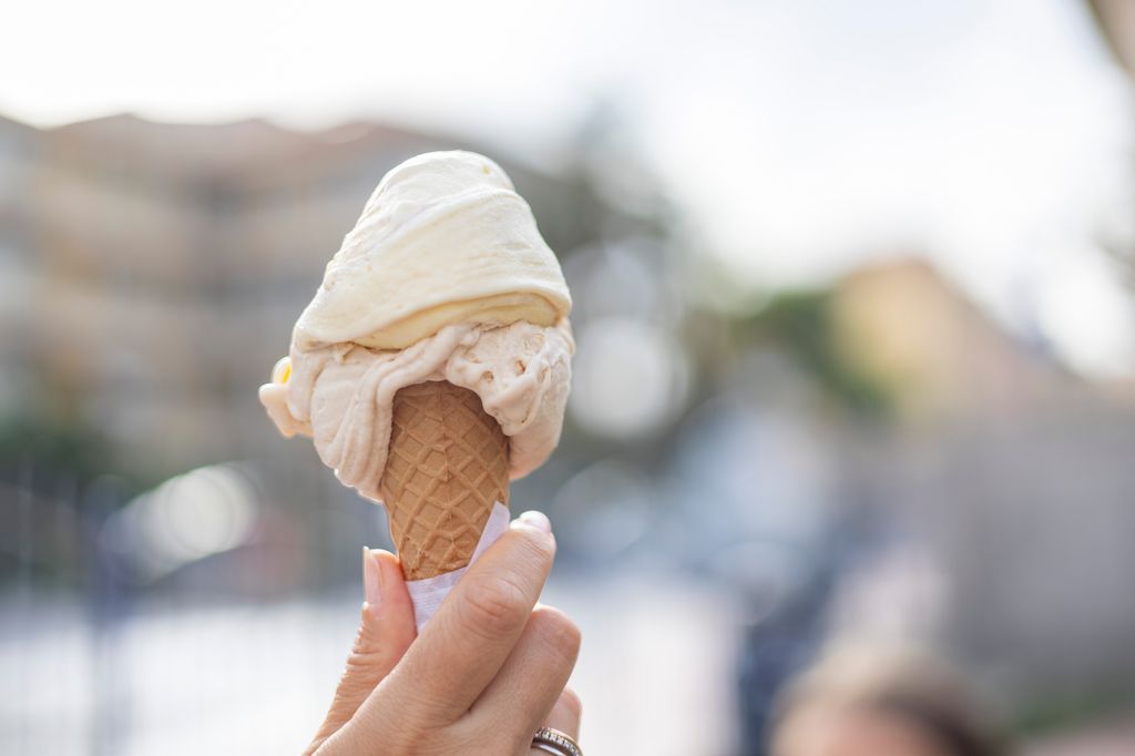 La crème glacée est refroidie mais peut irriter l'intestin