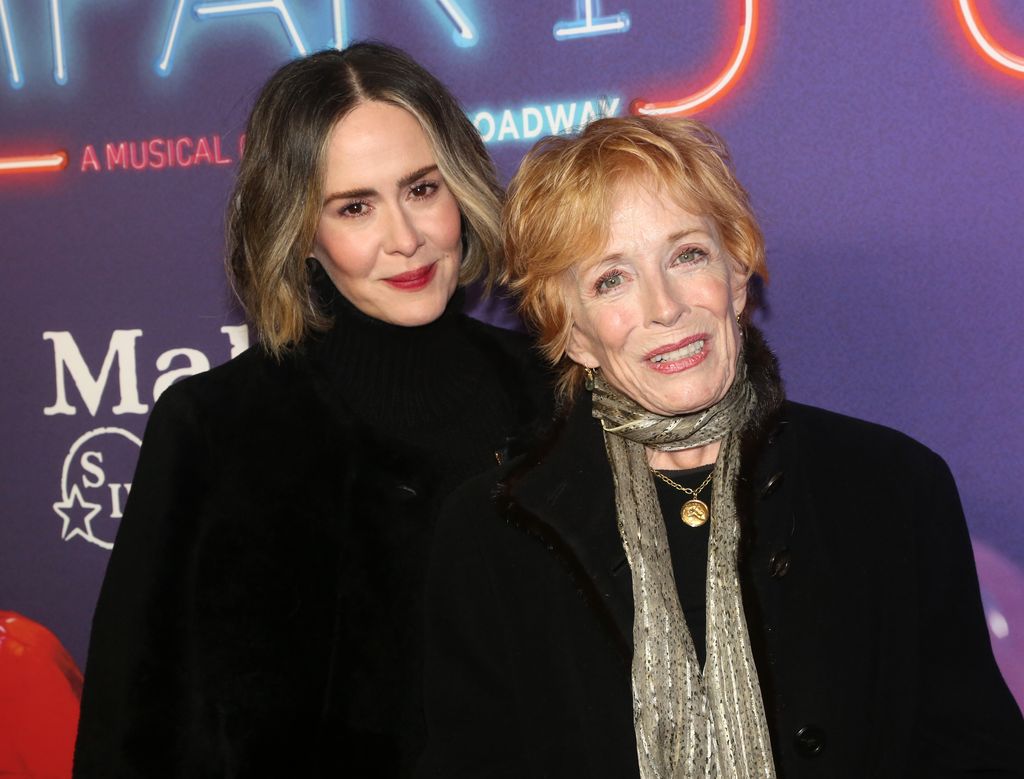 sarah paulson and holland taylor wearing black on red carpet