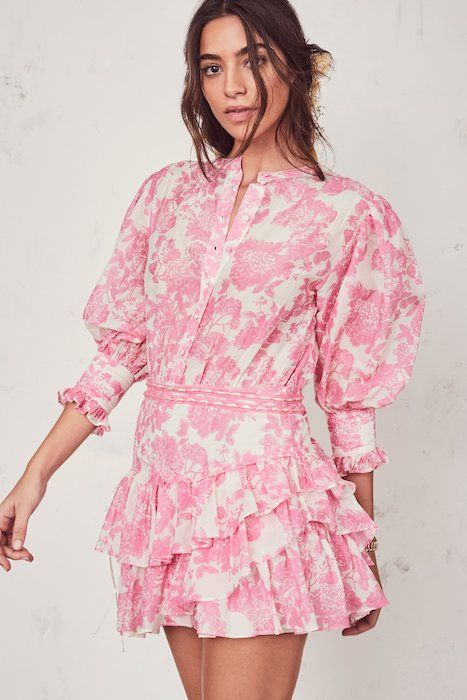 Vogue Williams makes style mistake during Lorraine fashion segment | HELLO!