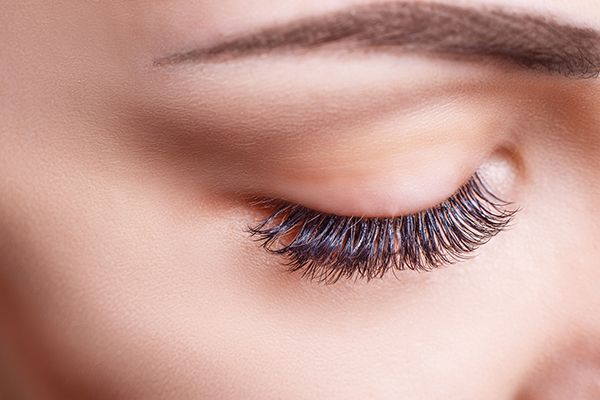 Curly Eyelash Extensions Are the Horrifying New Beauty Trend You Never  Asked For