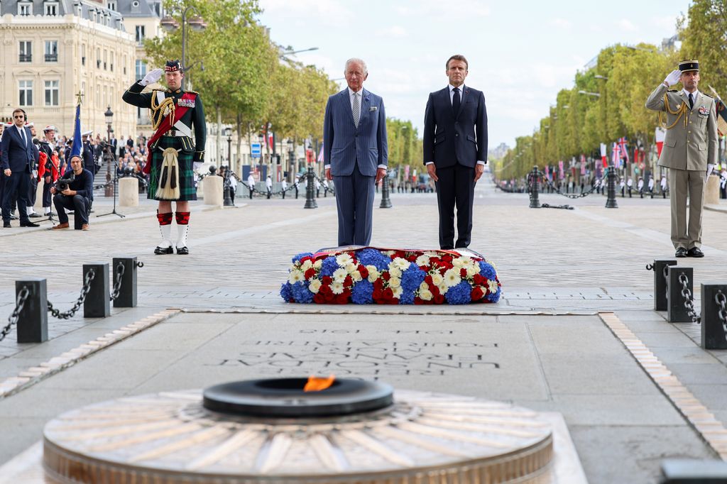 King Charles and President Macron at the Tomb of the Unknown Soldier