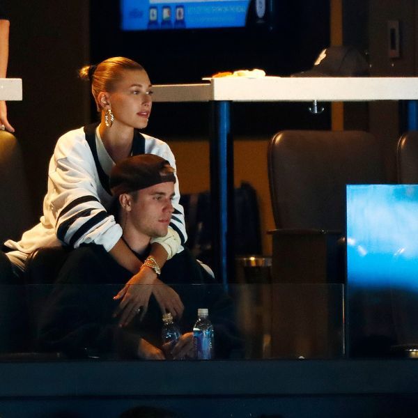 NHL Fever: Justin Bieber, Britney Spears and more stars who've