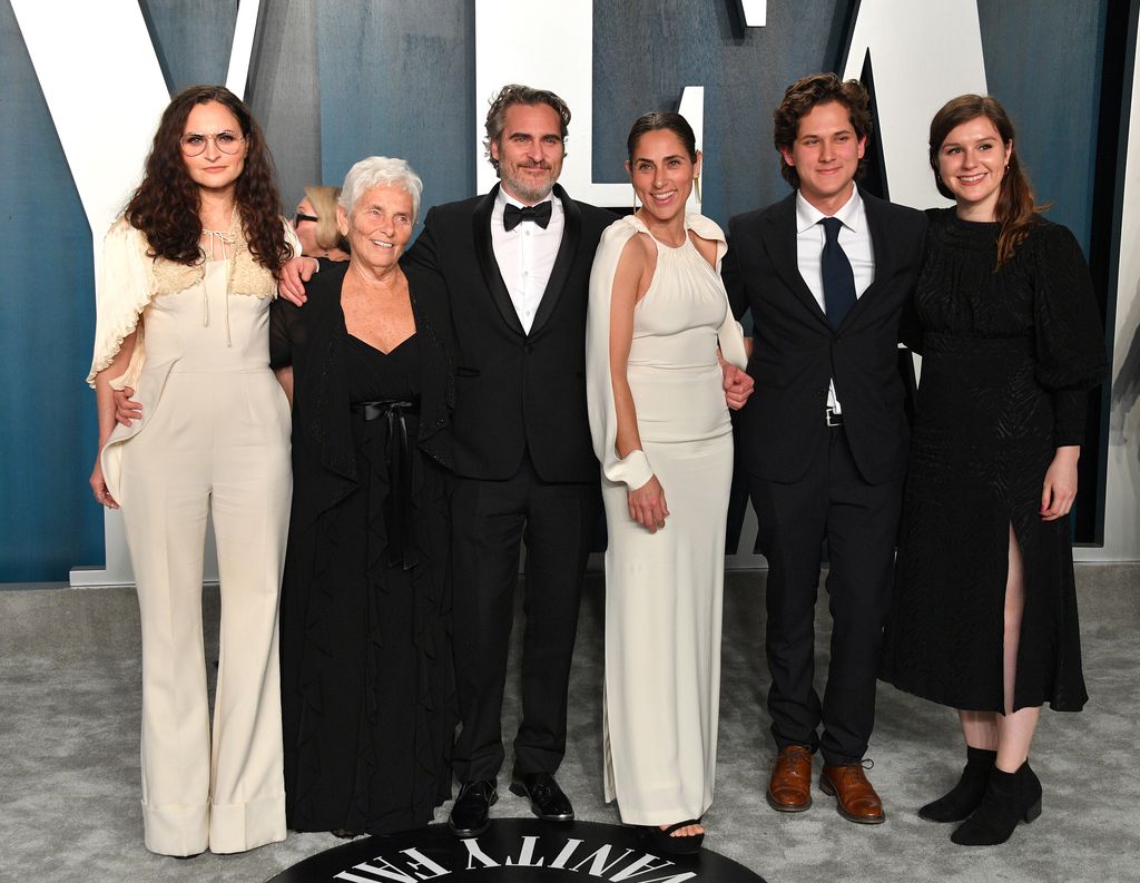 joaquin phoenix family