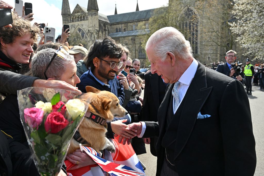 Charles meeting corgi in the crowd