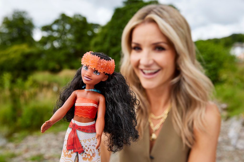 Helen Skelton has teamed up with Disney Princess for a new campaign