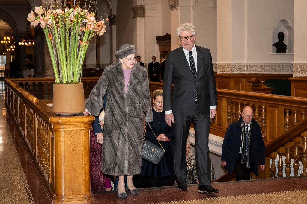 Queen Margrethe arrives at Folketing