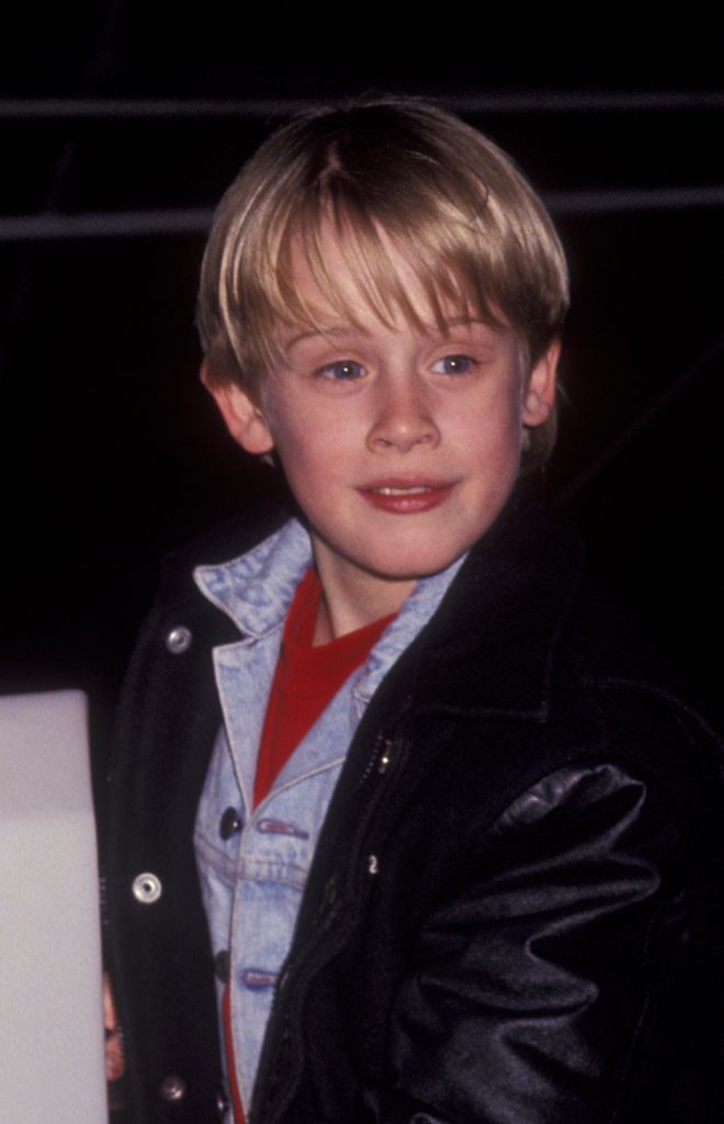NEW YORK CITY - NOVEMBER 13:  Macaulay Culkin attends Light Up A Life Benefit for Children's EMS Foundation on November 13, 1991 at FAO Scharz Toy Store in New York City. (Photo by Ron Galella, Ltd./Ron Galella Collection via Getty Images) 